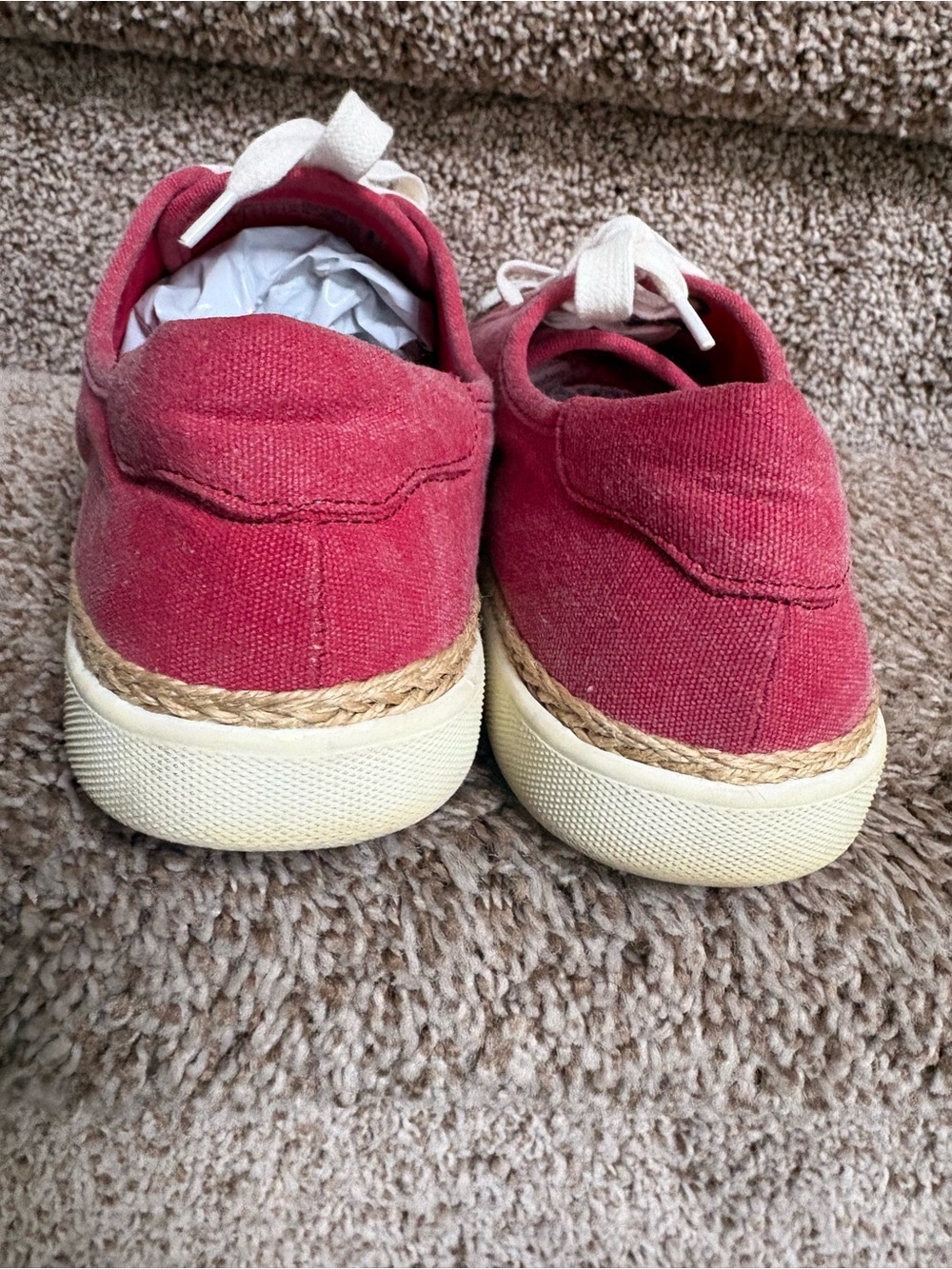 Vionic Women's Red Jean Fabric Sneaker Shoes. - Picture 7 of 14